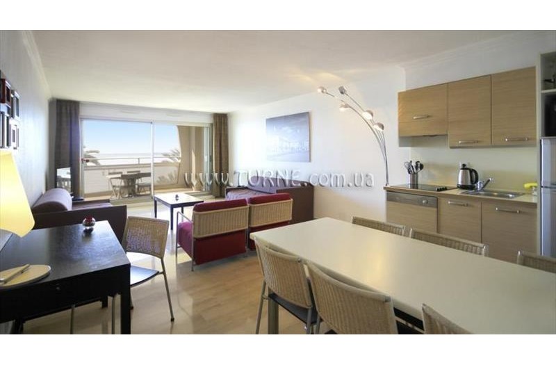 Готель Adagio Nice Promenade Des Anglais, 4★ Готель Adagio Nice Promenade Des Anglais, 4★