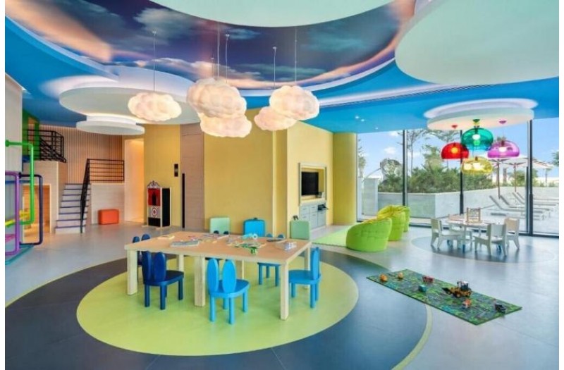 Готель Address Jumeirah Beach Resort, 5★ Готель Address Jumeirah Beach Resort, 5★