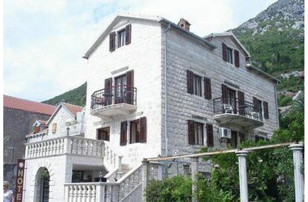 Готель Admiral Perast, 4★ Готель Admiral Perast, 4★