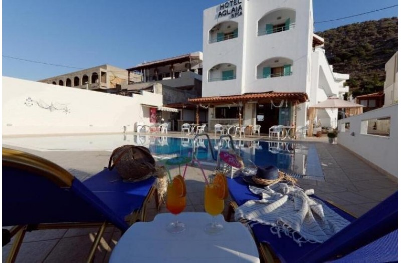Готель Aglaia Studios & Apartments, 3★ Готель Aglaia Studios & Apartments, 3★