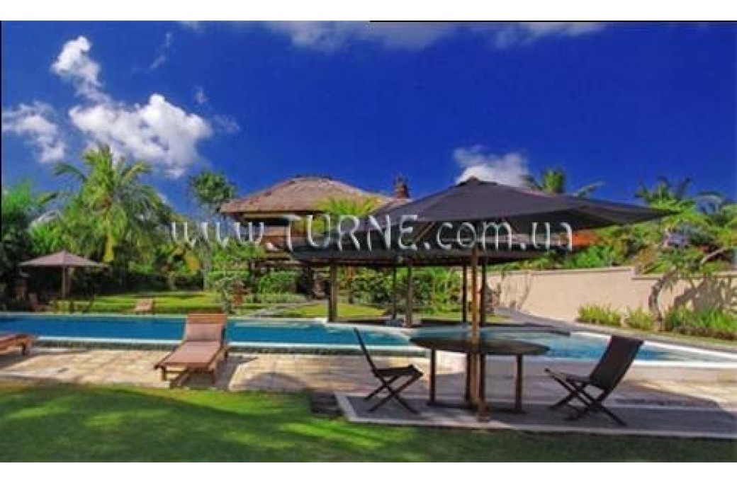 Готель Agung Raka Bungalow, 4★