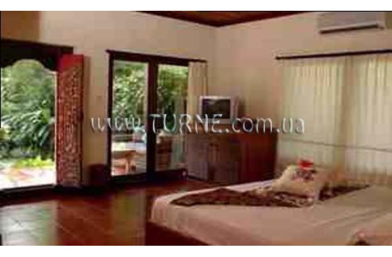 Готель Agung Raka Bungalow, 4★