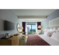 Готель Akra-V Hotel, 4★