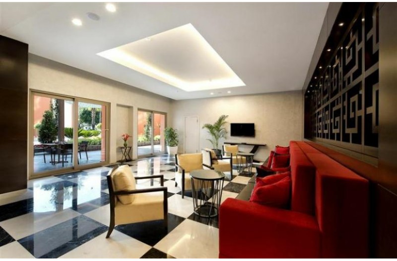 Готель Akra-V Hotel, 4★