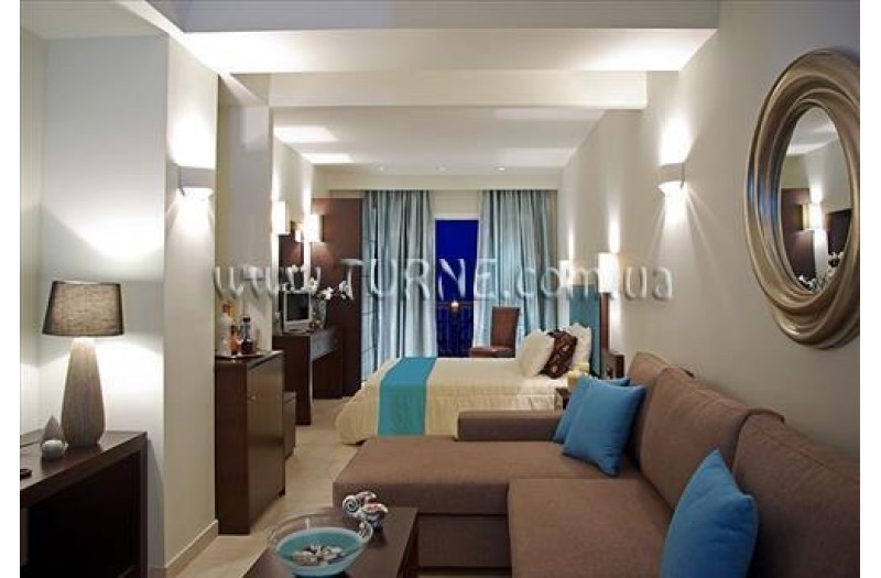 Готель Aktaion Hotel, 3★