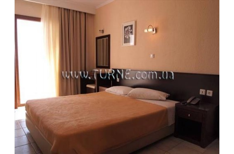 Готель Akti Ouranoupoli Hotel, 4★ Готель Akti Ouranoupoli Hotel, 4★