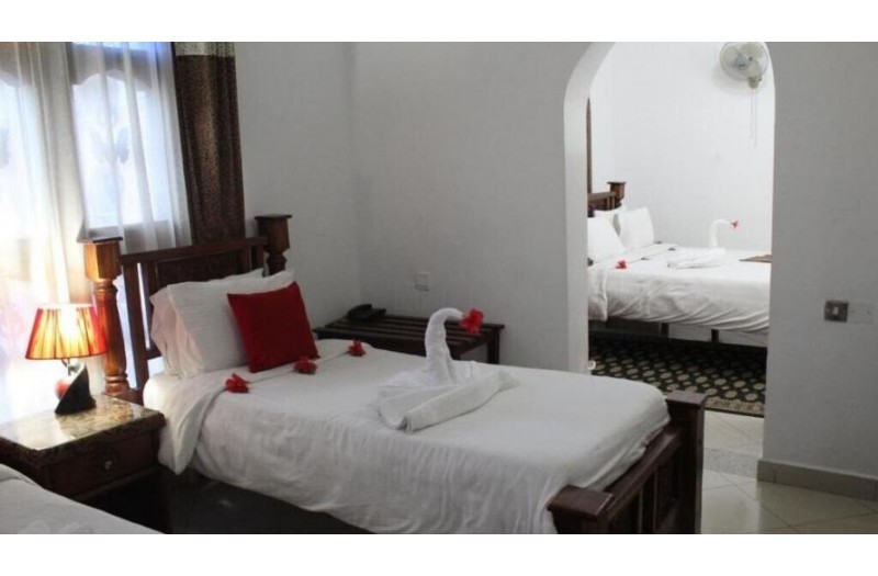 Готель Al-Minar Hotel, 2★ Готель Al-Minar Hotel, 2★