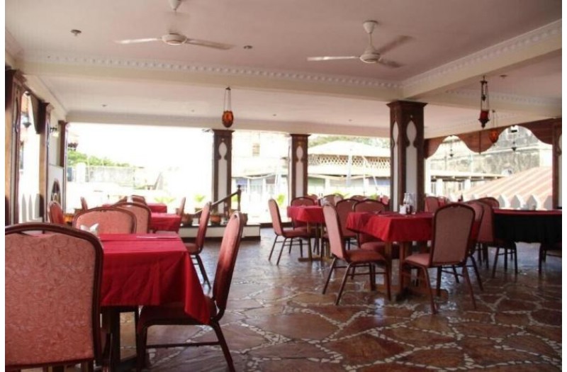 Готель Al-Minar Hotel, 2★ Готель Al-Minar Hotel, 2★