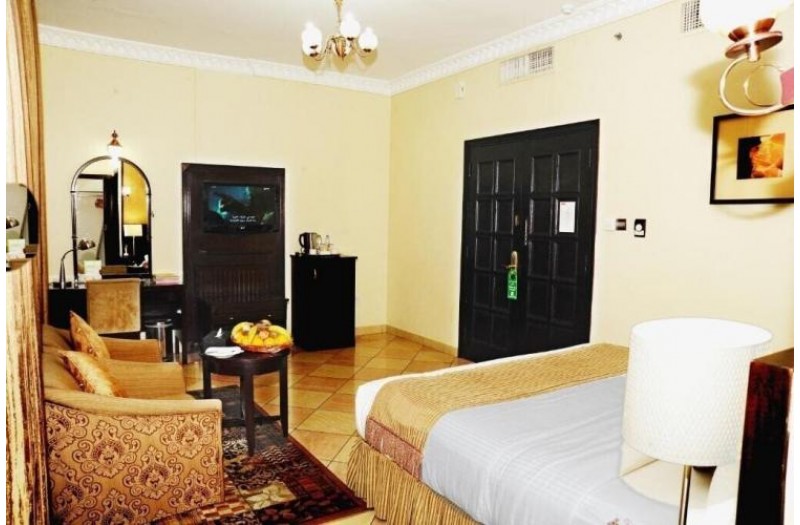 Готель Al Jazeera Royal Hotel, 3★