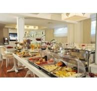 Готель Albinas Hotel, 4★