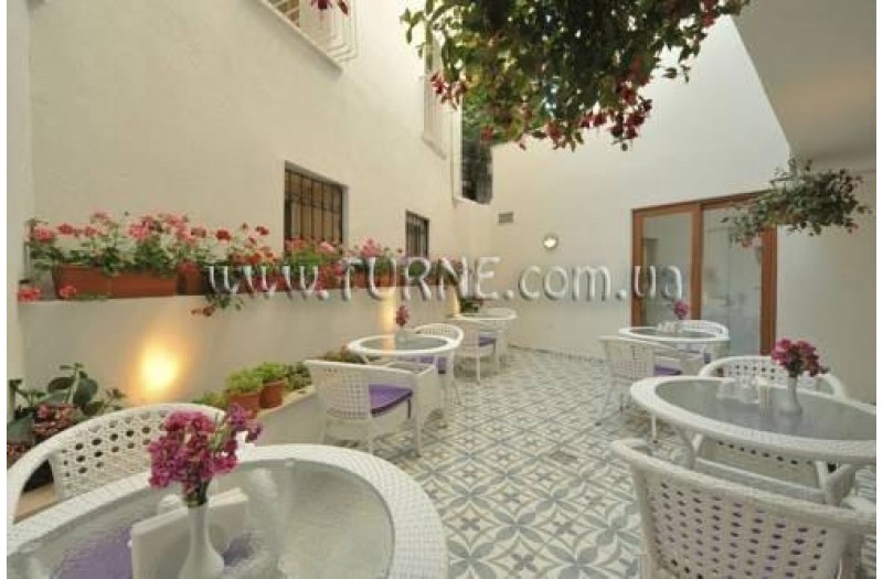 Готель Albinas Hotel, 4★ Готель Albinas Hotel, 4★