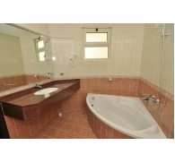 Готель Aldar Hotel, 3★