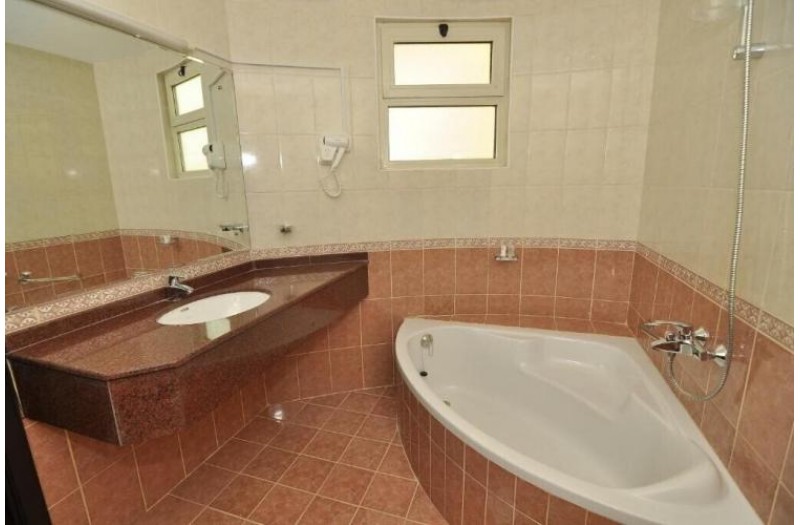 Готель Aldar Hotel, 3★