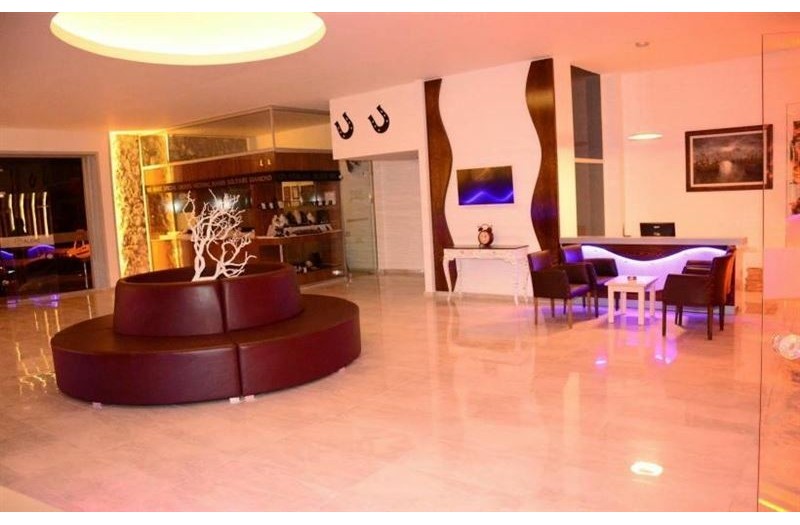 Готель Alenz Suite Hotel, 4★ Готель Alenz Suite Hotel, 4★