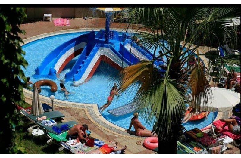 Готель Alenz Suite Hotel, 4★ Готель Alenz Suite Hotel, 4★