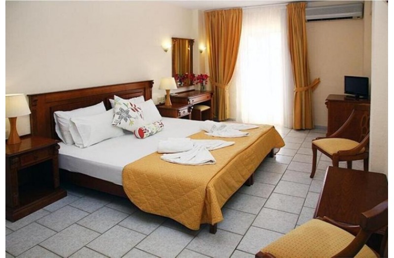 Готель Alexander House, 4★