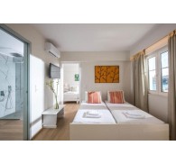 Готель Alexander House, 4★