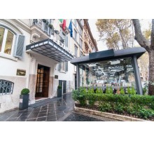 Готель Alexandra Hotel, 3★
