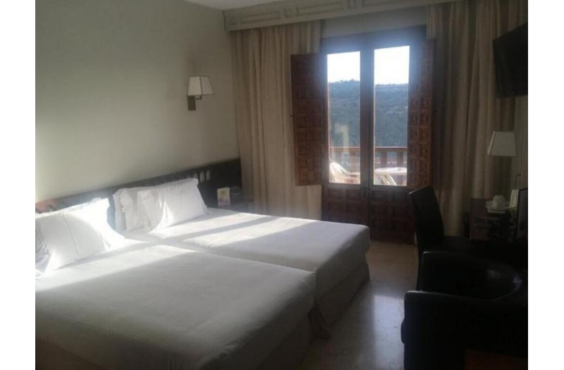 Готель Alfonso Vi, 4★