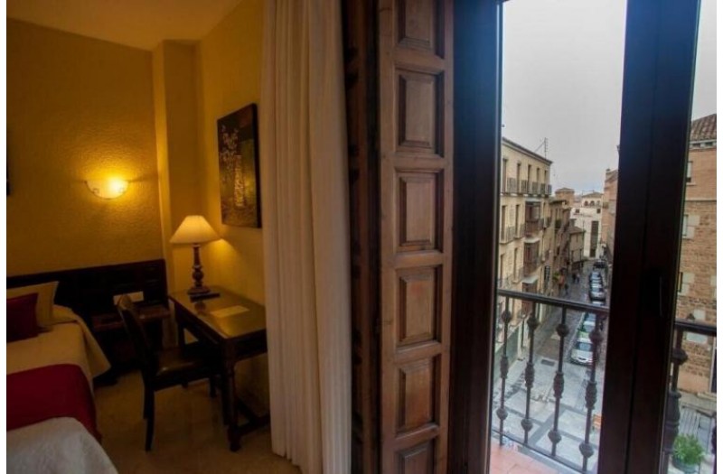 Готель Alfonso Vi, 4★