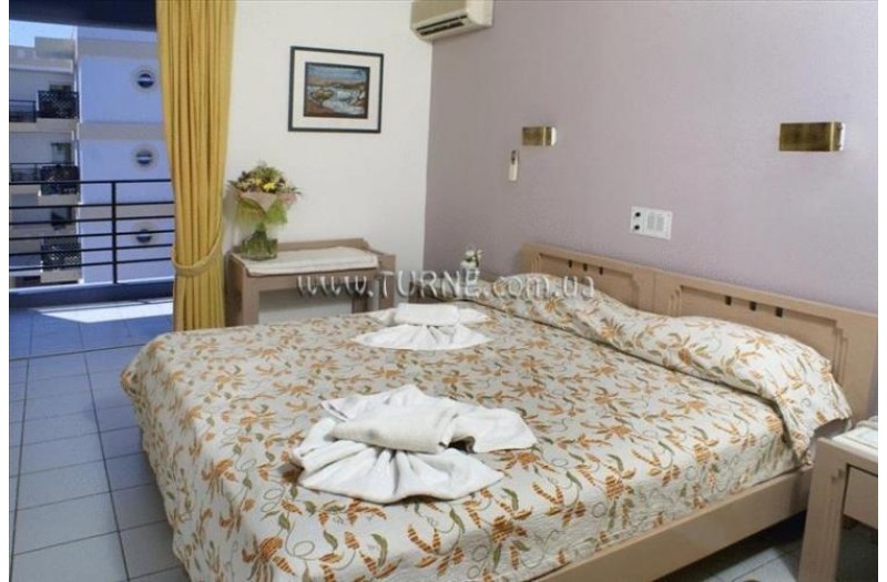 Готель Alia Beach Club Hotel, 3★