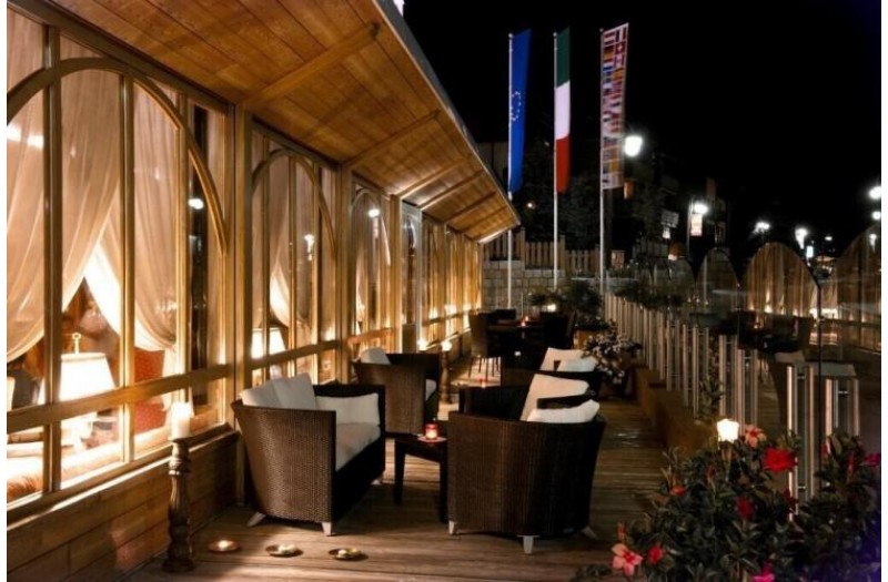 Готель Alpen Suite, 4★ Готель Alpen Suite, 4★