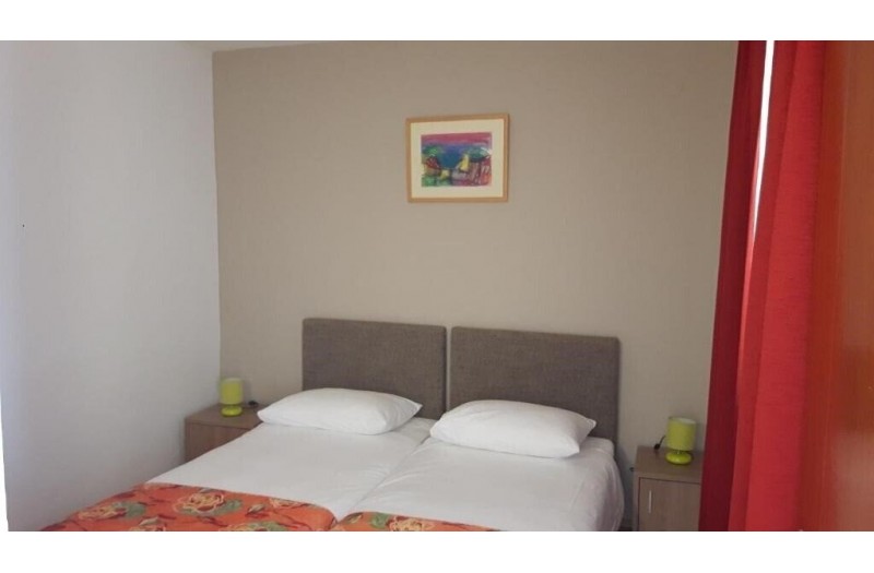 Готель Amadria Park Camping Trogir (ex. Belvedere Apartments), 3★ Готель Amadria Park Camping Trogir (ex. Belvedere Apartments), 3★