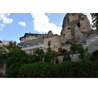 Готель Amber Cave Suites, 4★