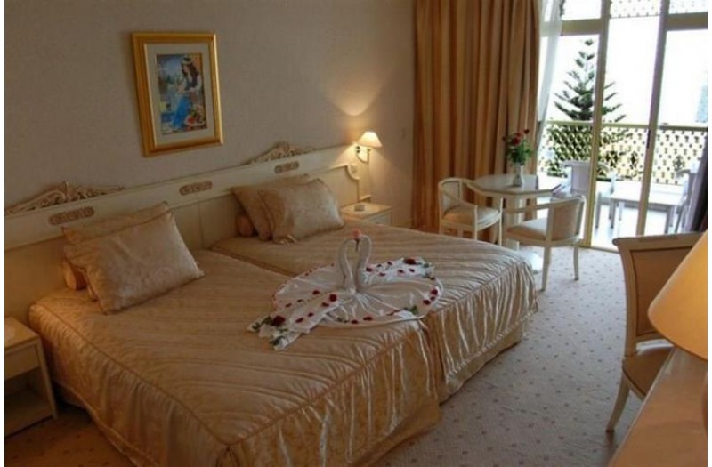 Готель Amir Palace, 5★