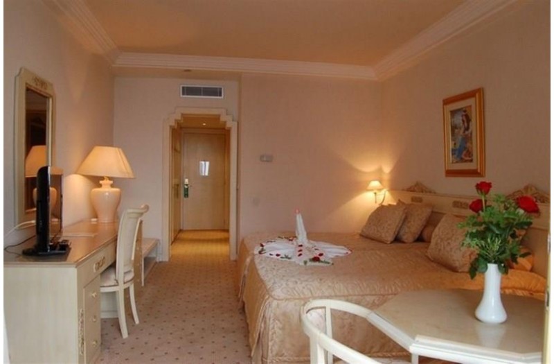 Готель Amir Palace, 5★