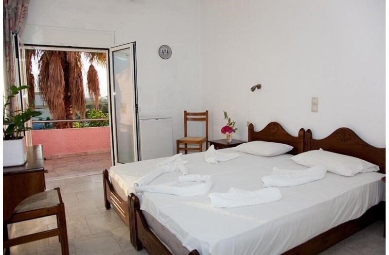 Готель Anatoli Beach, 2★ Готель Anatoli Beach, 2★
