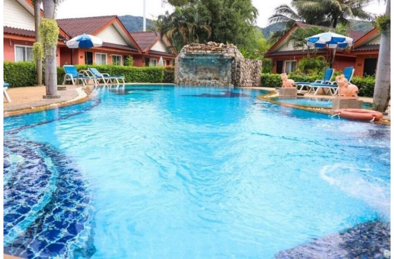 Готель Andaman Seaside Resort, 3★ Готель Andaman Seaside Resort, 3★
