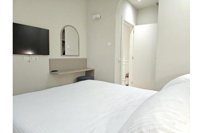 Готель Andreola Central Hotel, 4★ Готель Andreola Central Hotel, 4★