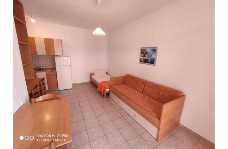 Готель Andys Plaza Apartments Apt, 3★