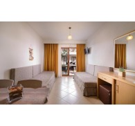 Готель Apanemia Apartments By Flegra, 2★
