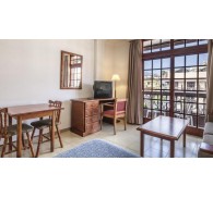 Готель Apartamentos Be Smart Florida (ex. Luabay Florida), 3★