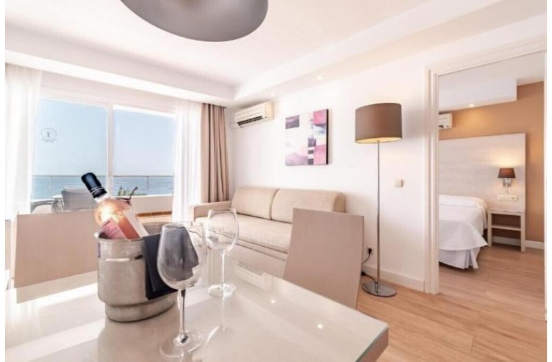 Готель Aparthotel Puerto Azul, 2★ Готель Aparthotel Puerto Azul, 2★