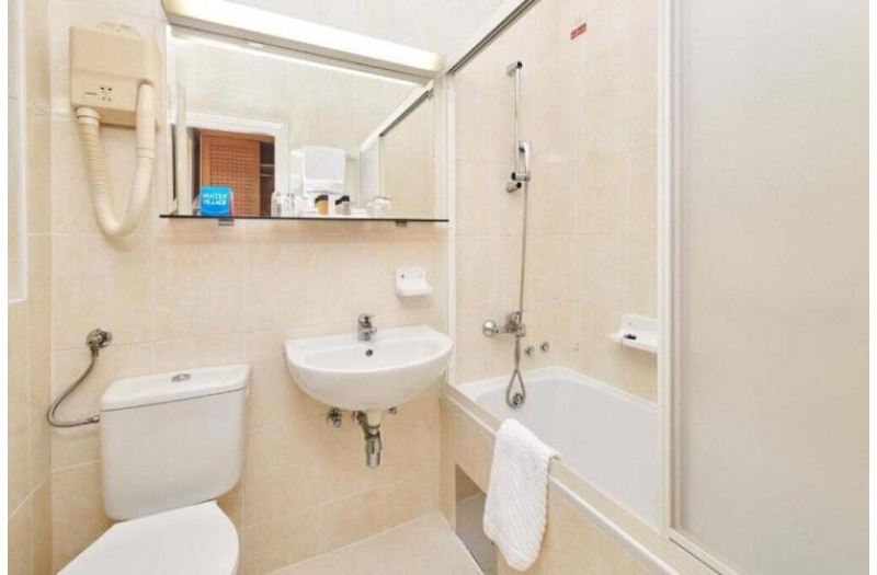 Готель Apartments Bellevue Plava Laguna, 4★ Готель Apartments Bellevue Plava Laguna, 4★
