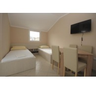 Готель Apartments Siesta, 3★
