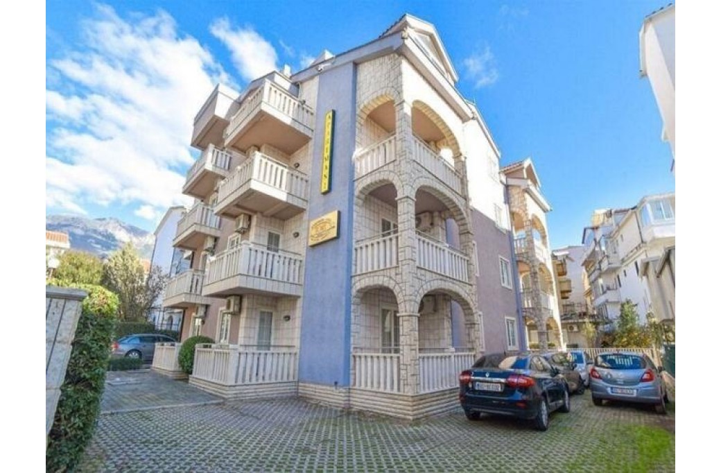 Готель Apartments Tomy, 3★ Готель Apartments Tomy, 3★