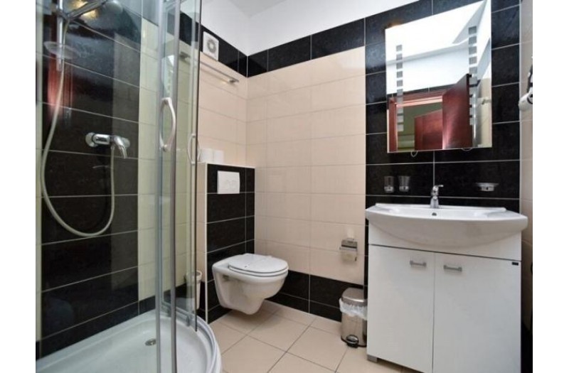 Готель Apartments Tomy, 3★ Готель Apartments Tomy, 3★