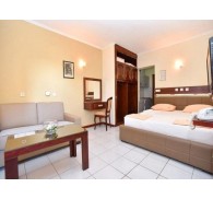 Готель Apartments Tomy, 3★