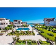 Готель Apolonia Resort, 4★