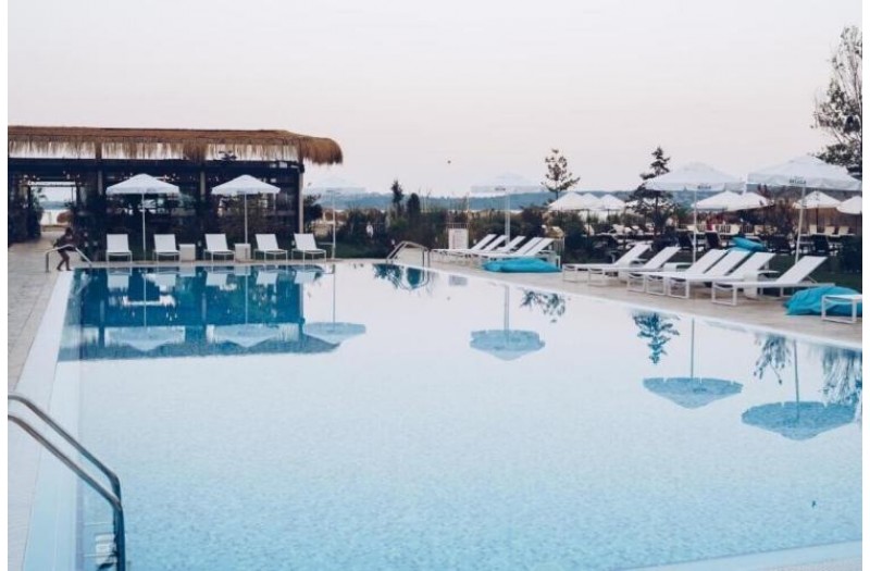 Готель Apolonia Resort, 4★