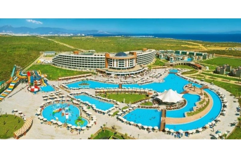 Готель Aquasis De Luxe Resort & Spa, 5★