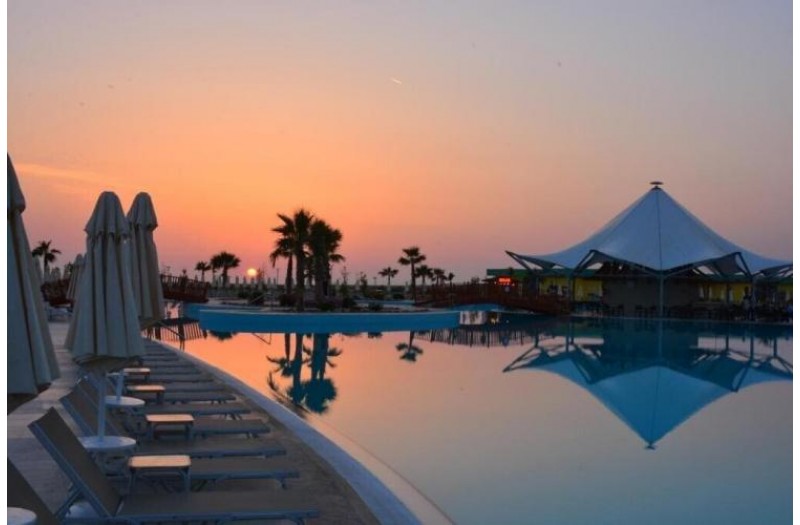 Готель Aquasis De Luxe Resort & Spa, 5★