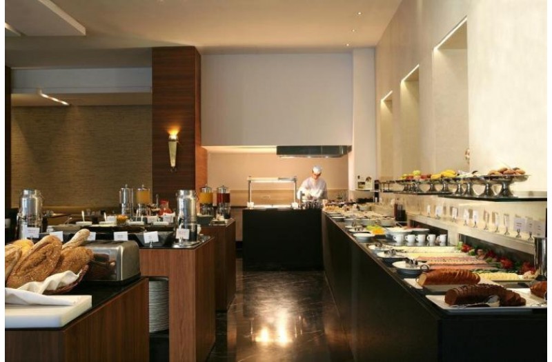Готель Aquila Atlantis Hotel, 5★
