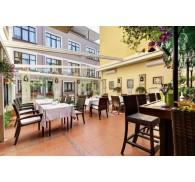 Готель Arena Hotel, 4★