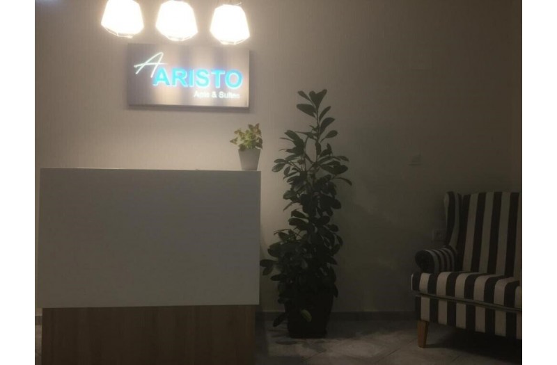 Готель Aristo Apartments, 2★ Готель Aristo Apartments, 2★