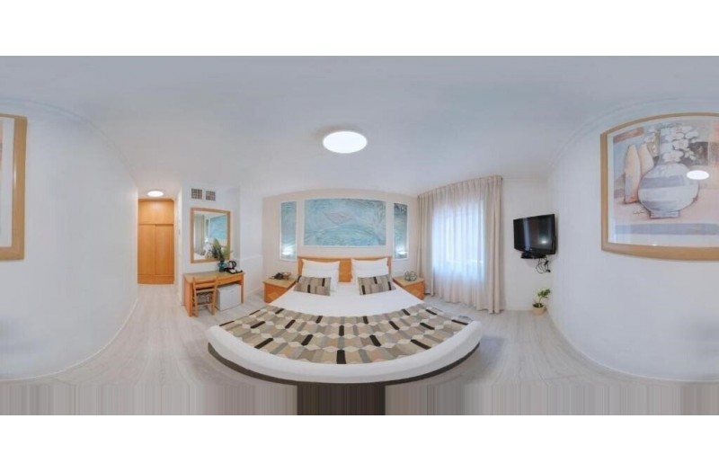Готель Armon Hayarkon Hotel, 3★